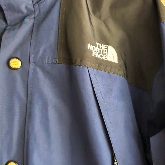 THE NORTH FACE GORE-TEX Jacket Kids XL Navy Blue + black. Outdoor Hiking. RARE. - Picture 9 of 13